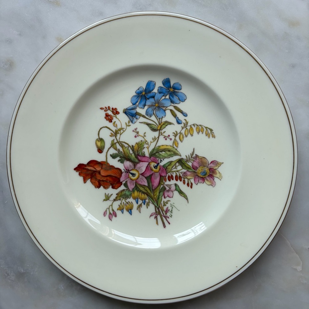 Wedgewood Posy Spray Salad Plate